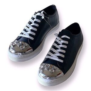 CAPE ROBBIN Faux Leather Jeweled Low Cut Sneakers Silver Cap Toe Size 11 …NWOT